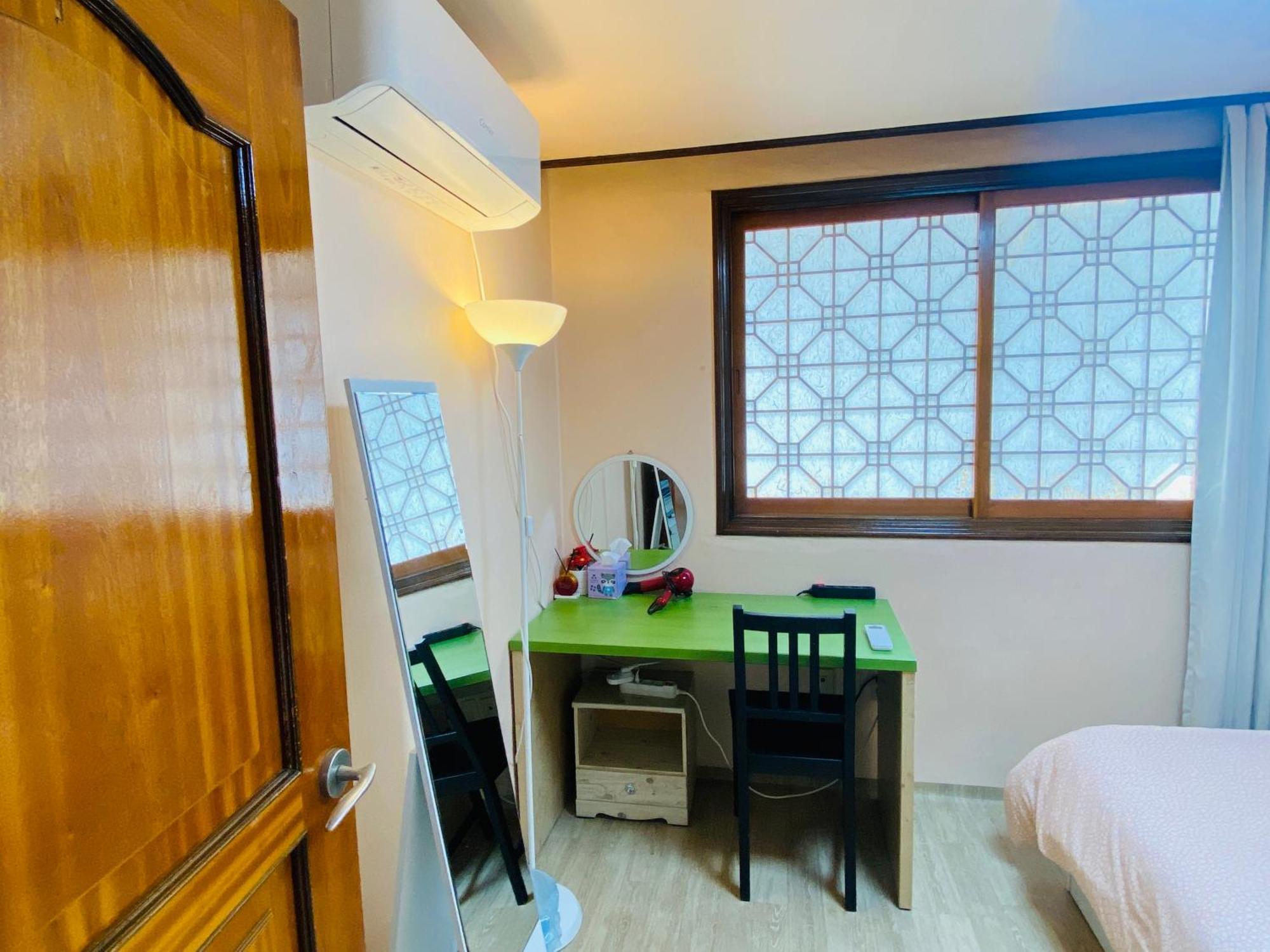 Aroha House For Foreign Guests Only Сеул Екстериор снимка