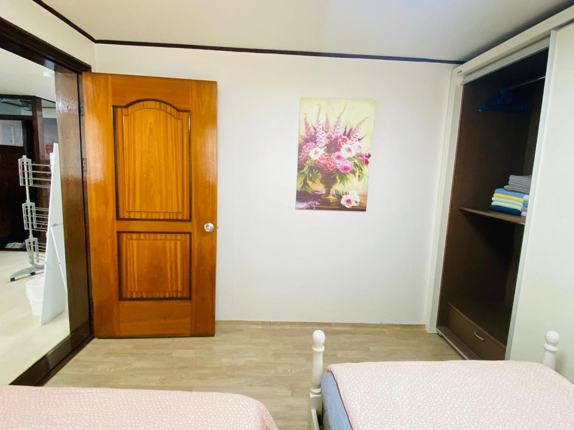 Aroha House For Foreign Guests Only Сеул Екстериор снимка